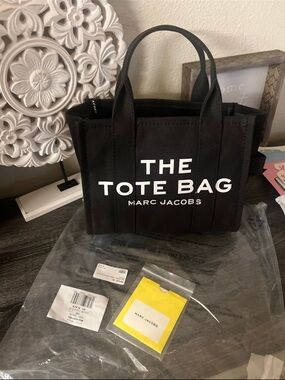 Marc Jacobs The Tote Bag - Black bnwts